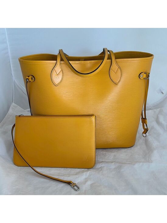 Louis Vuitton Handbags - Louis Vuitton Epi Leather Neverfull MM